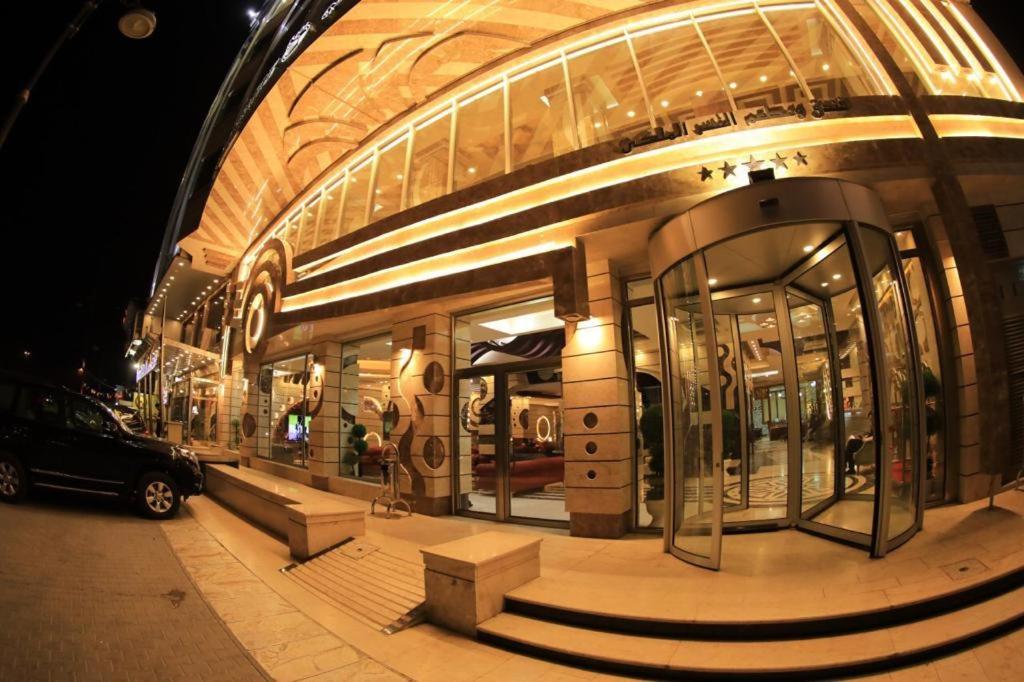 Royal Eagle Hotel photo 1