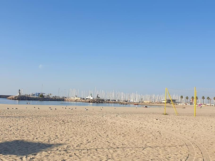 Studio neuf atypique centre ville Palavas vue mer photo 4