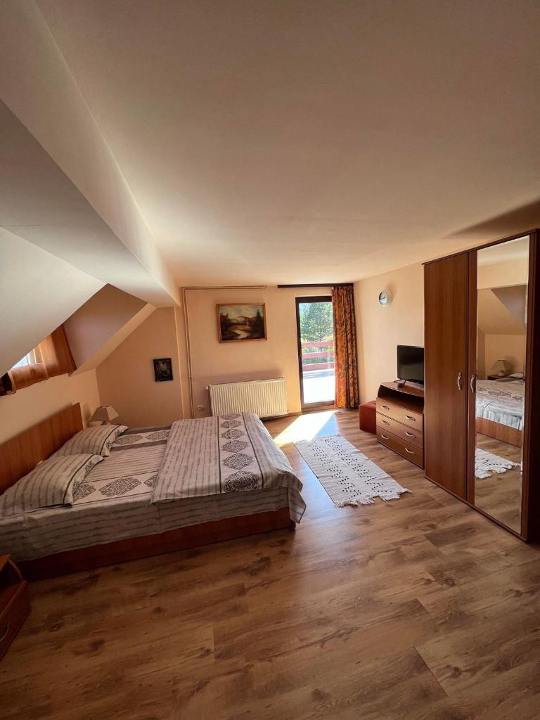 Casa Iris Colibita photo 1