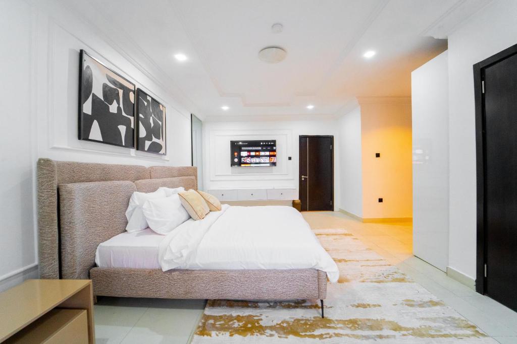 Luxury Condo in Ikoyi (banana Island) photo 4
