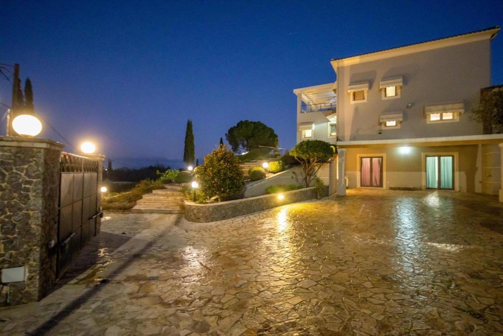 VILLA SORELLINA photo 2
