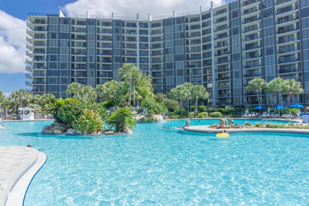 Edgewater Beach Resort by Panhandle Getaways image