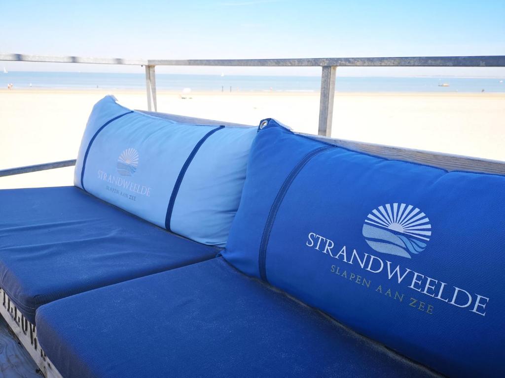 Strandhuis, Beachhouse - Slapen op het strand, Sleep at the beach photo 4