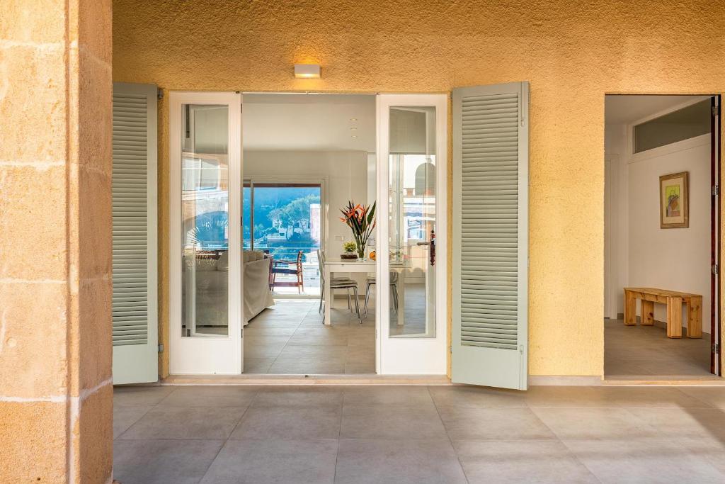 Lovely Central Apartment Guillem 3 Bedrooms Close to The Beach Central Location Cala San Vicente photo 1