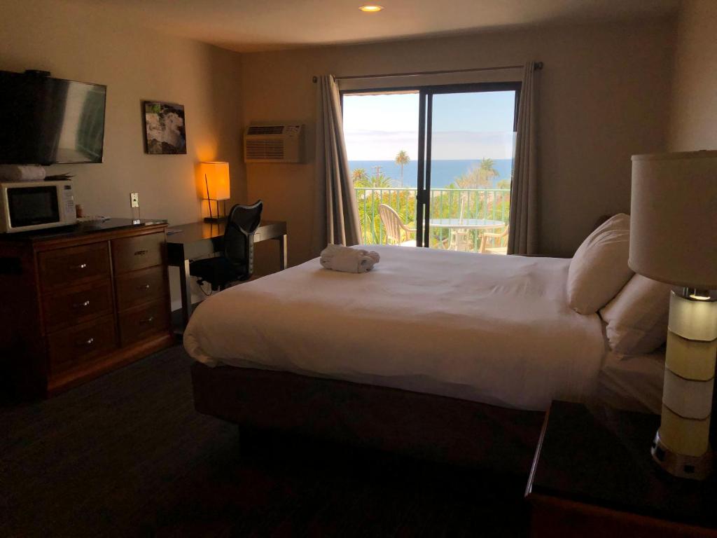 Moonlight Beach Motel photo 4