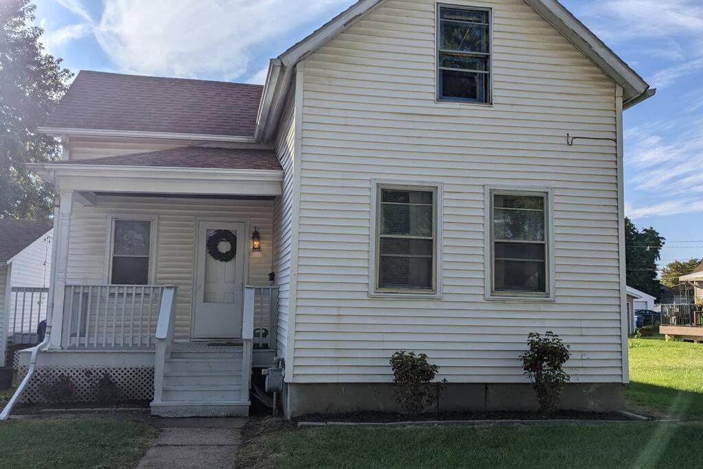Freshly Renovated 3BR House near Genesis West SAU photo 1