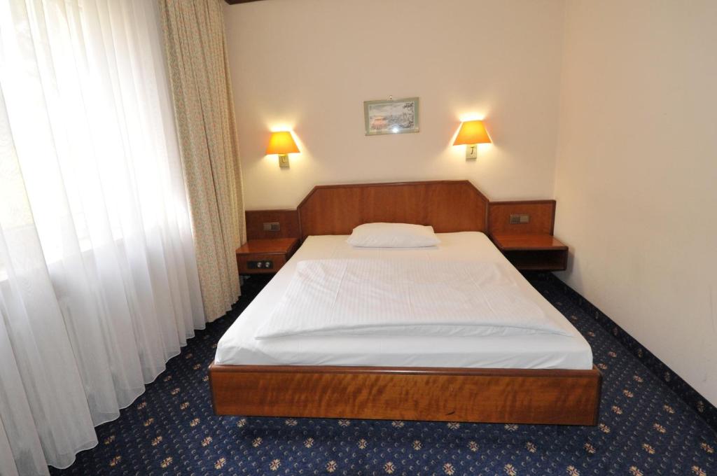 Одноместный (Одноместный номер), Ambassador Parkhotel