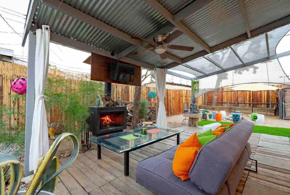 TreeHouse Retreat-Fire pit, Outdoor Patio-Lounge photo 1
