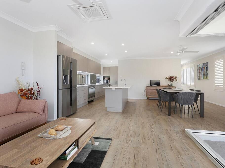 The White House Yamba photo 4