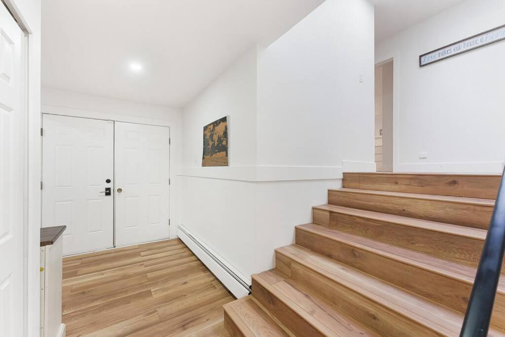 Luxury Home In Burnaby/Metrotown/SFU photo 4