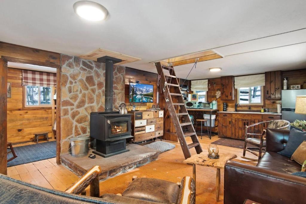 Lil' Frying Pan Cabin photo 4