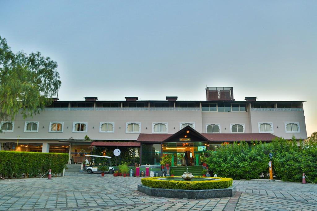 Bamboo Saa Resort & Spa - Udaipur photo 2