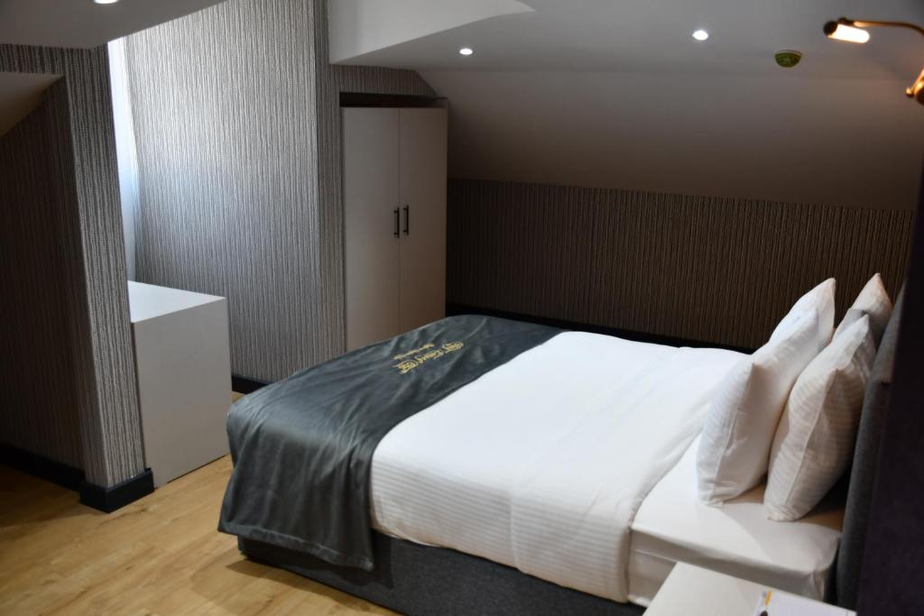 HMZ LUXURY HOTEL photo 3