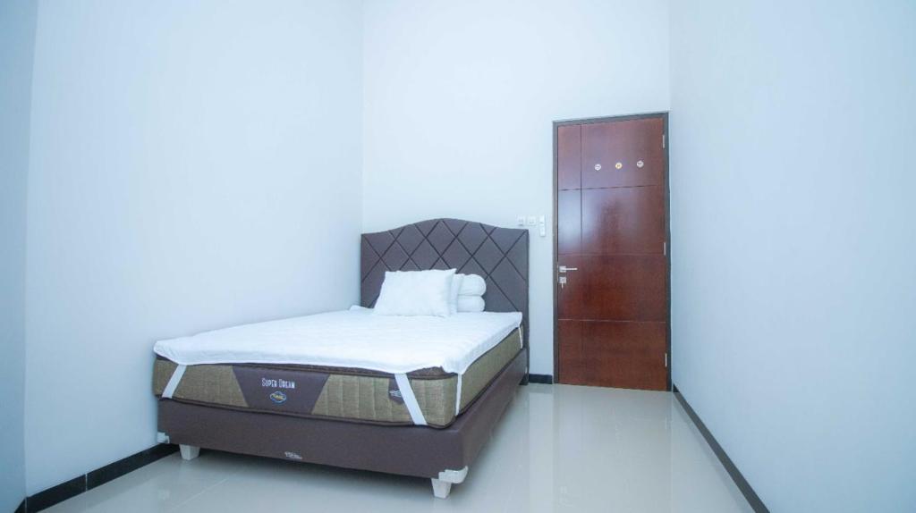 Villa Cendana Syariah Private Pool by Masterpiecevilla photo 1