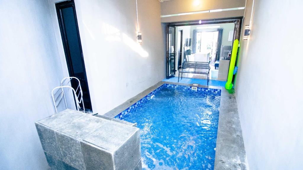 Villa Cendana Syariah Private Pool by Masterpiecevilla photo 2