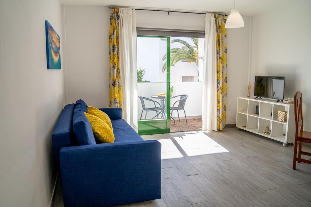 New & Renovated Vacation Apartment photo 4