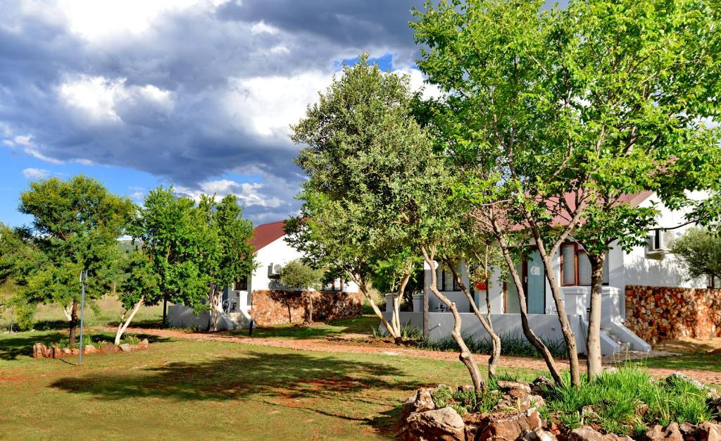 Thanda Manzi Country Hotel photo 1