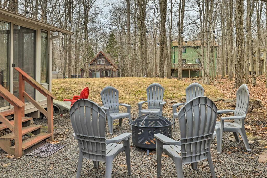 Poconos Vacation Home Walk to Locust Lake! photo 2