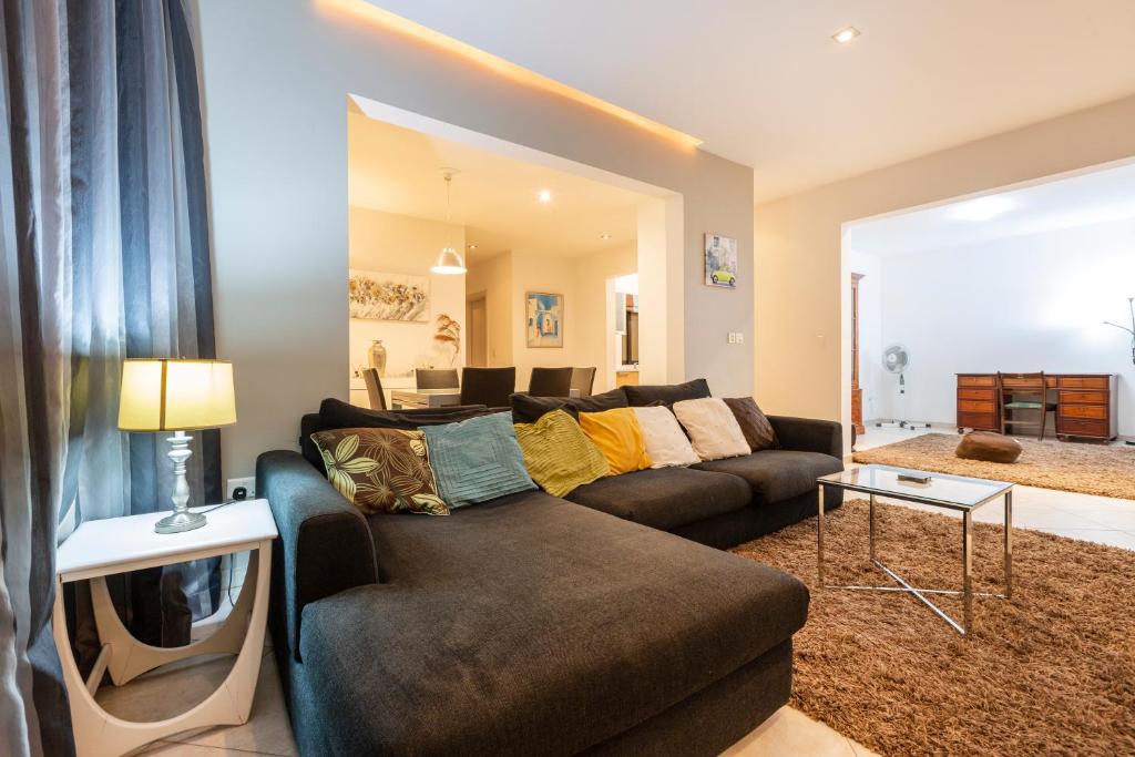 Spacious 3BR APT in Prime Location of St Julians by 360 Estates photo 3