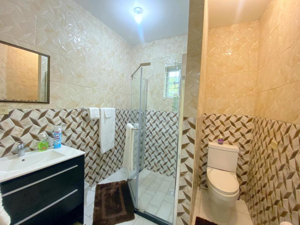 Russell Heights Vacation Home photo 3