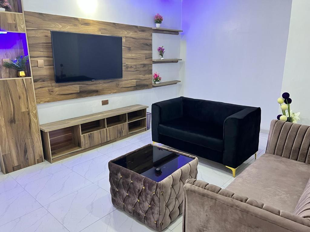 Clique Court Hotel & Suite photo 4