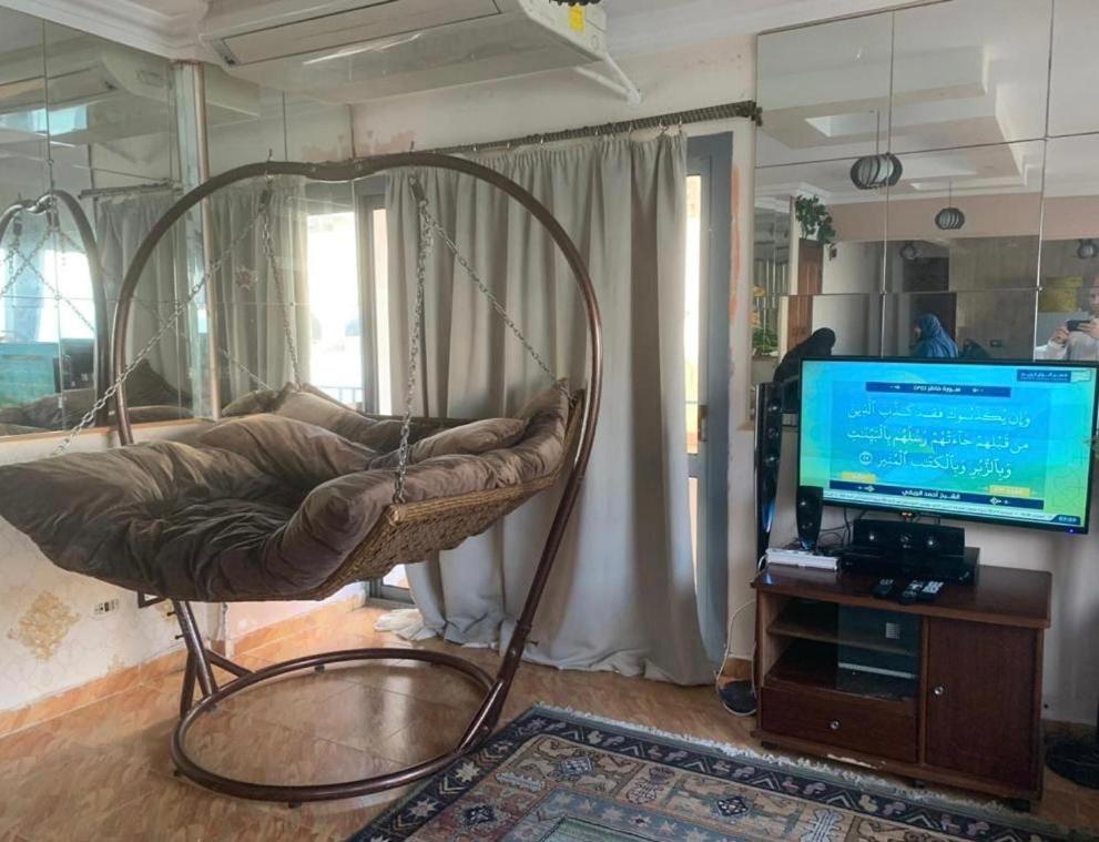 Panoramic Sea View ZAMZM Flat miami FAMILY شقة فندقية زمزم بانورما بشاطئ ميامي - الاسكندرية صف اول مباشر علي بحر - عائلات فقط photo 4