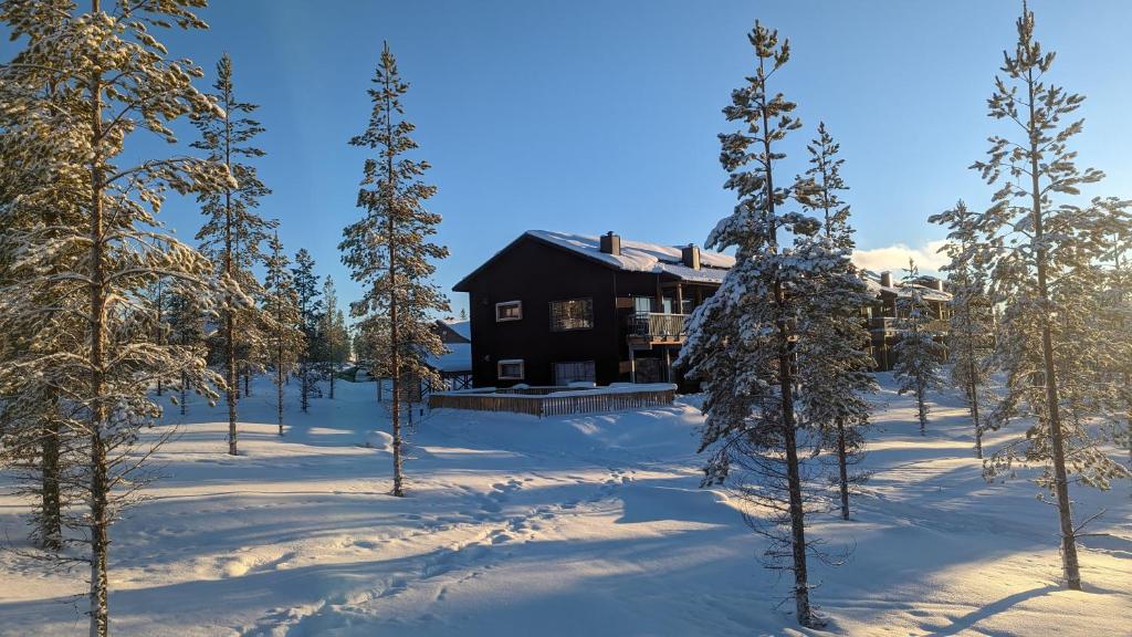 Poolorama Lodge - with magnificent mountain view photo 1