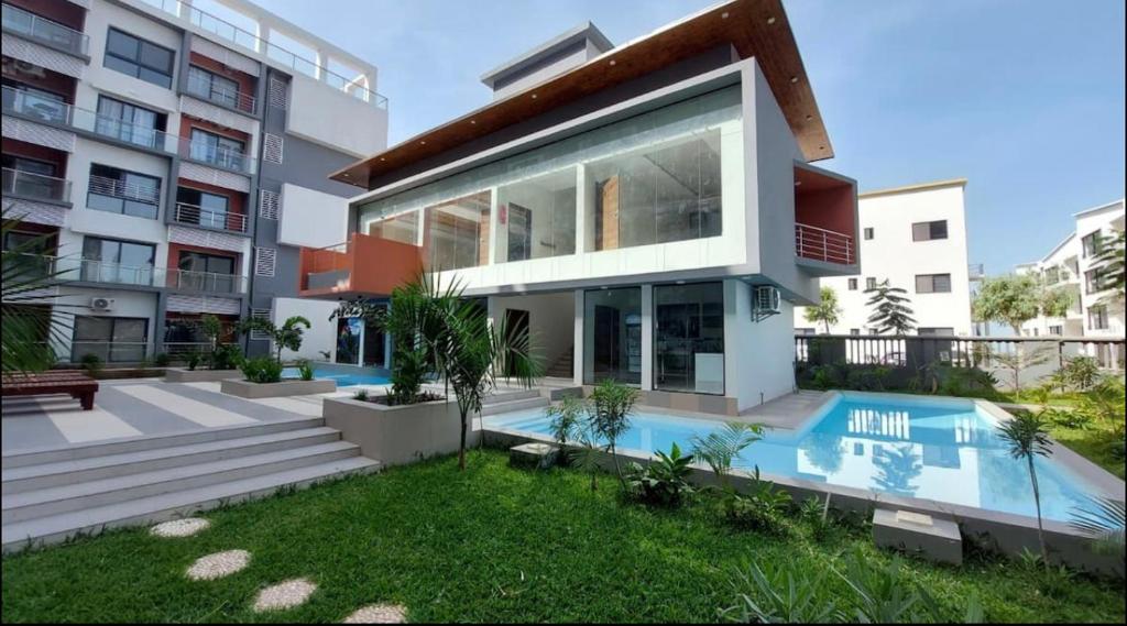 Aminah’s Space - Jobz Luxury Rental photo 3