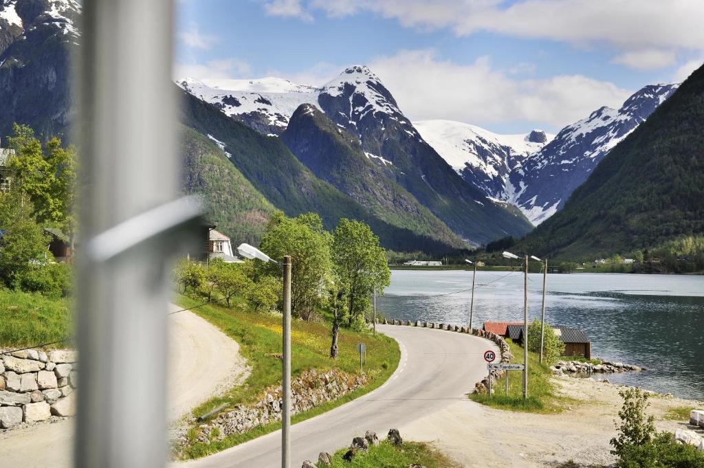 Fjærland Fjordstove Hotell - Huseby Hotelldrift AS photo 3