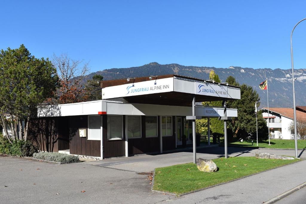 Jungfrau Hotel Annex Alpine-Inn photo 3