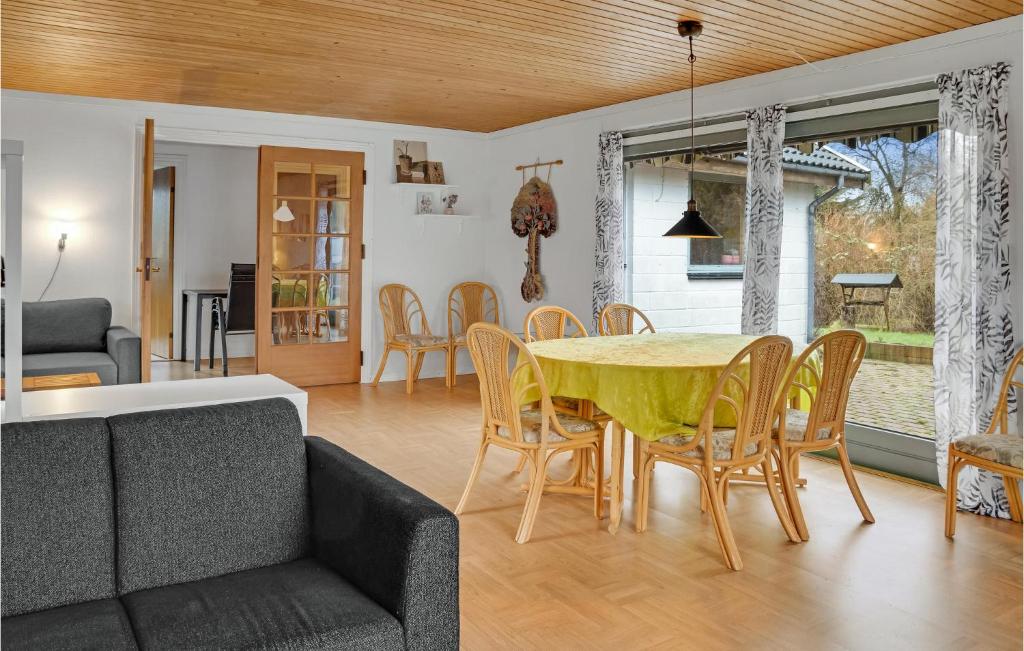 Awesome Home In Kalvehave With 1 Bedrooms And Wifi photo 4