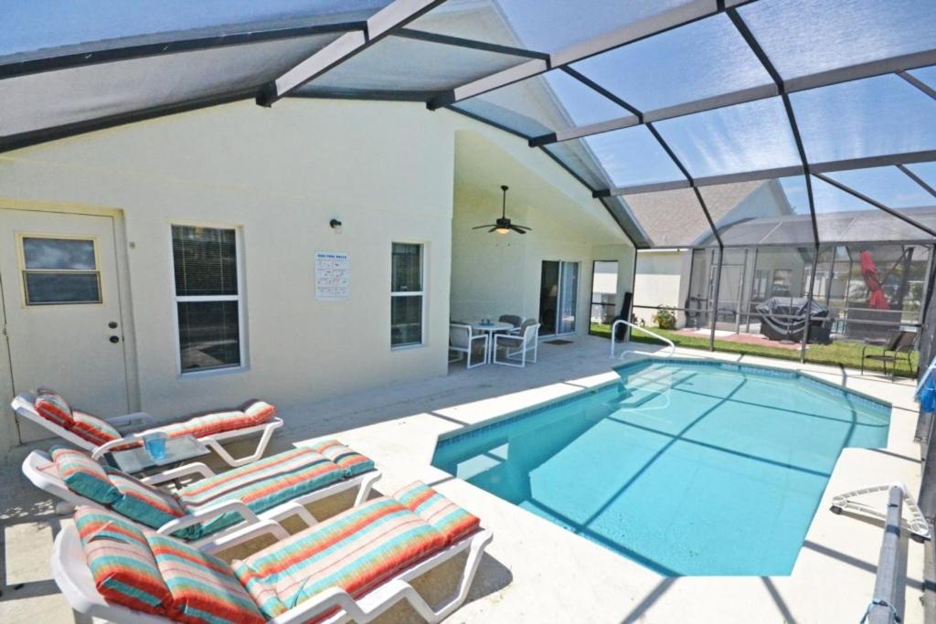 Palm Villa home photo 1