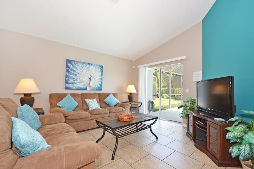 Palm Villa home photo 2