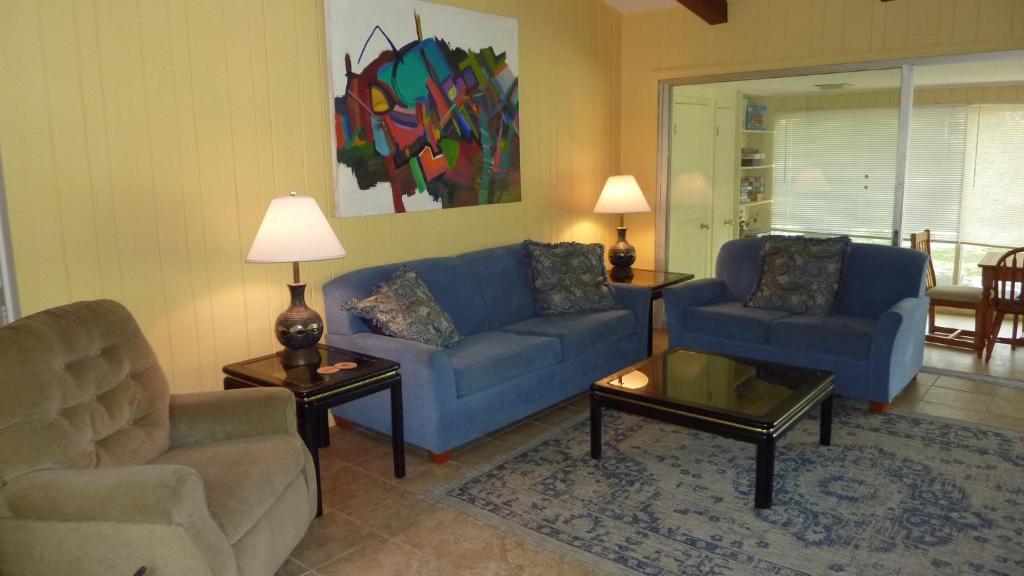 COTTAGE BY THE SEA - Unit A Duplex photo 3