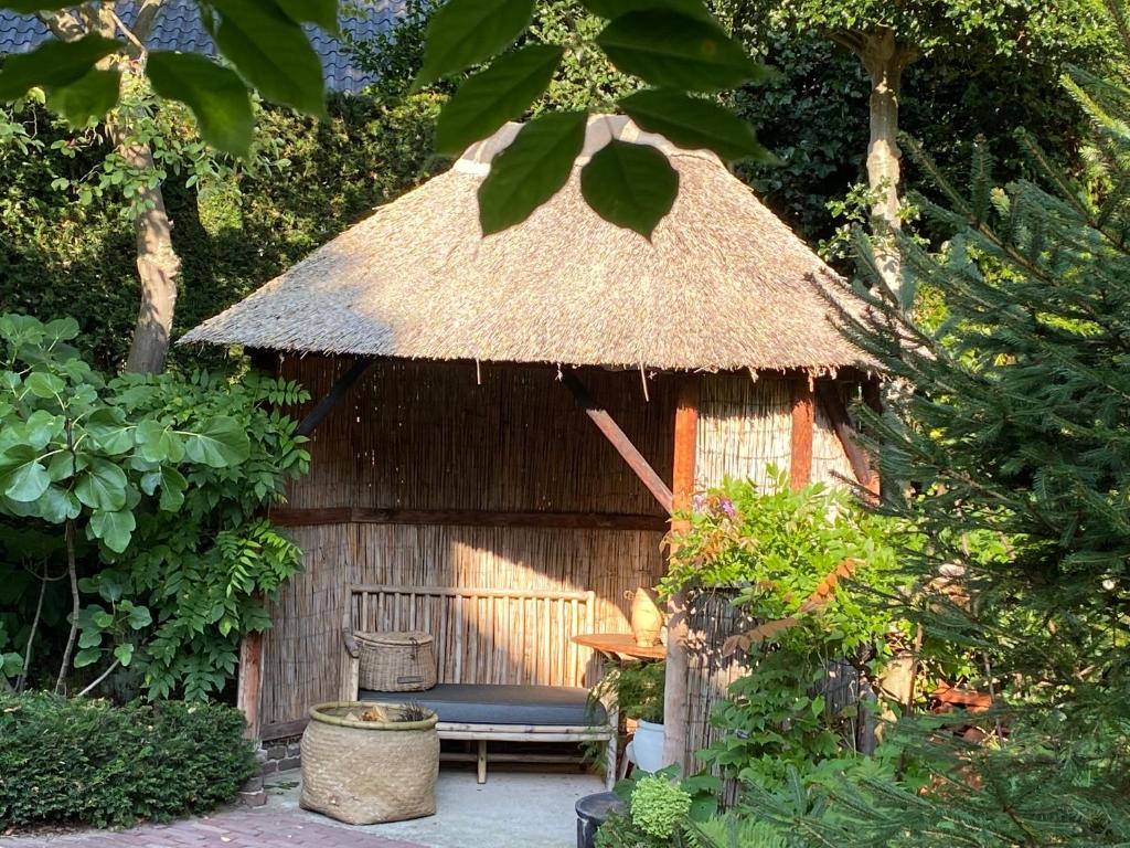 De Schuilhoek Private Guesthouse photo 4