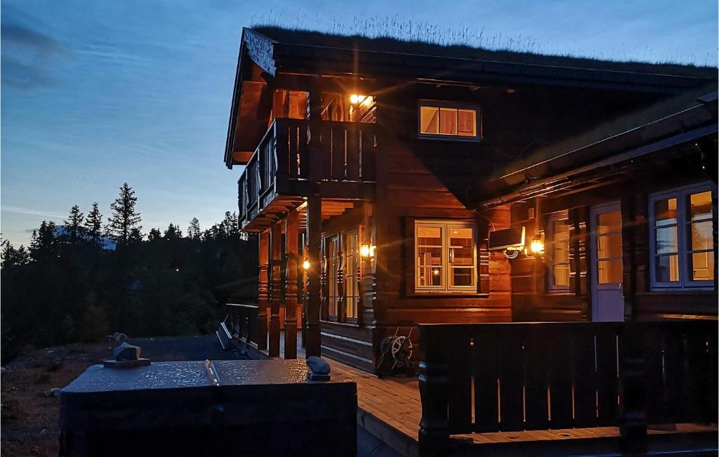 Awesome Home In Tuddal With Jacuzzi, Sauna And Wifi