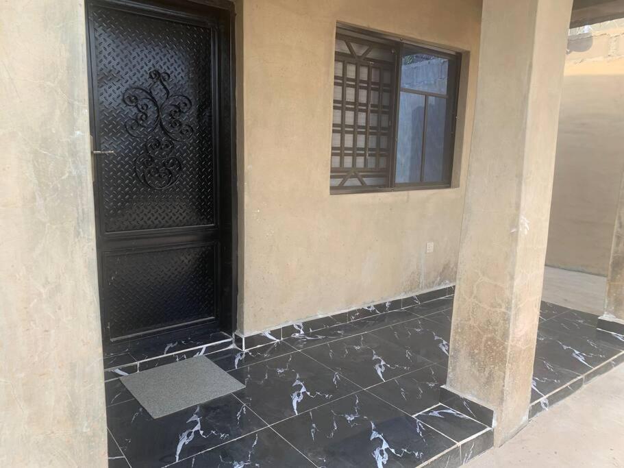 New Bungalow 2 Bed House in Adewumi, Off Olodo rd Ibadan photo 4