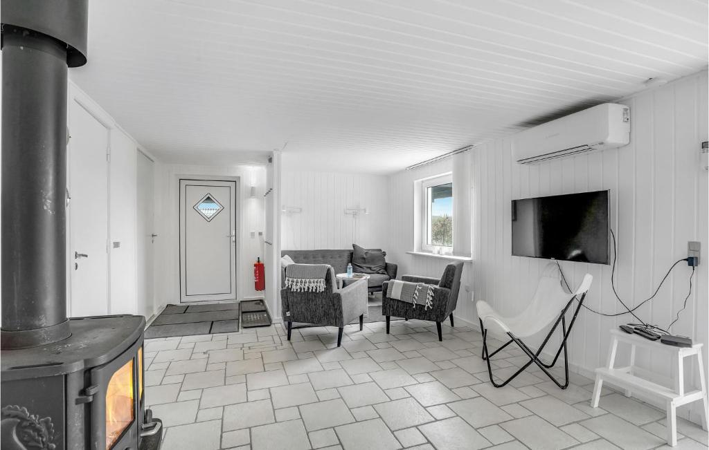 Nice Home In Thisted With 3 Bedrooms And Wifi photo 2