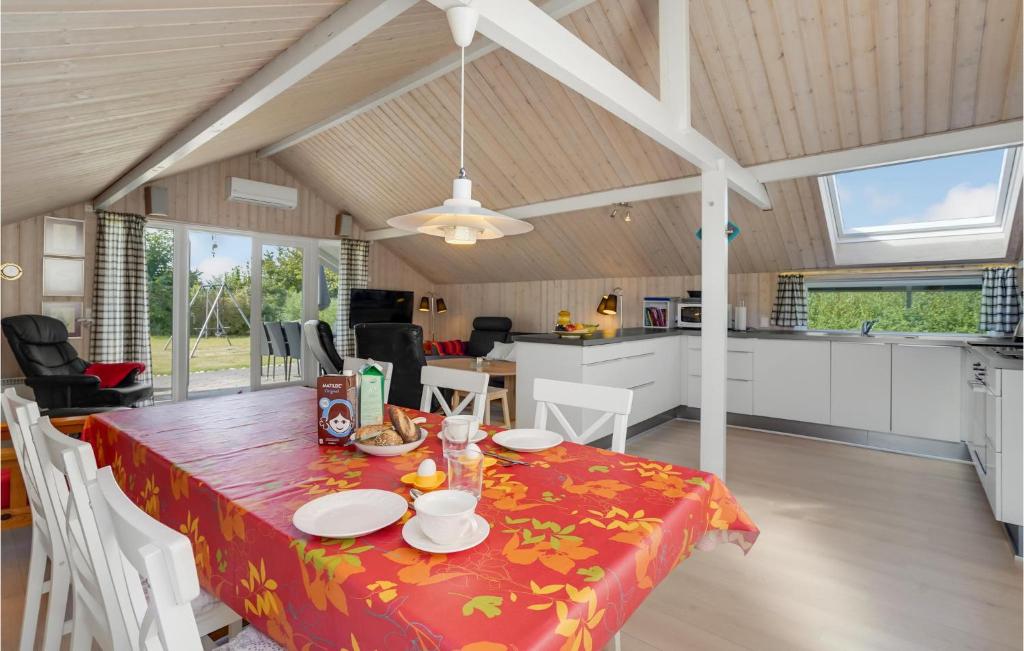 Stunning Home In Sydals With 3 Bedrooms And Wifi photo 4