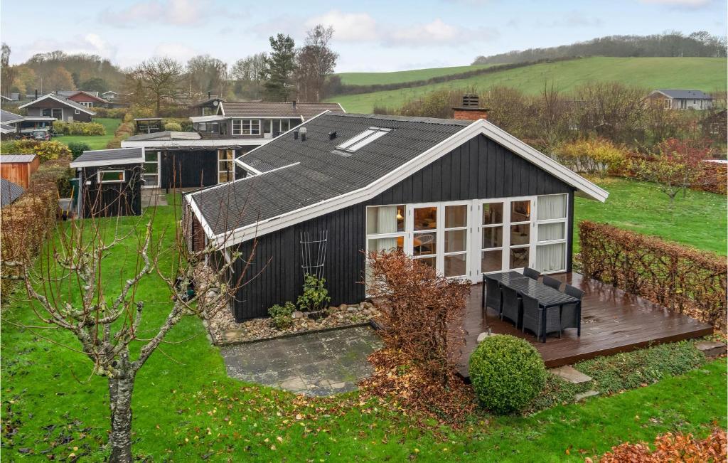 Awesome Home In Haarby With Jacuzzi, 3 Bedrooms And Wifi