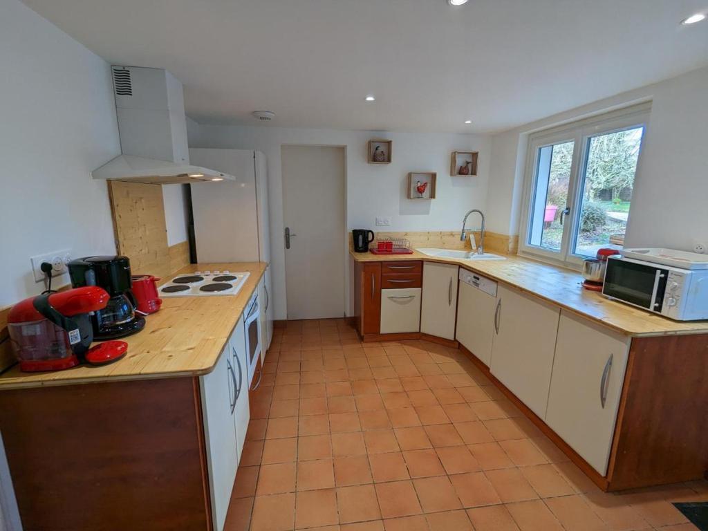 Gîte Puyréaux, 4 pièces, 5 personnes - FR-1-653-227 photo 1