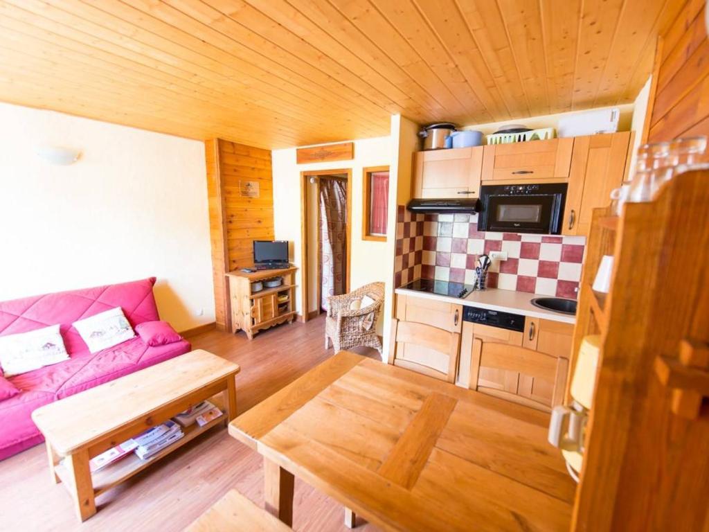 Appartement Serre Chevalier, 1 pièce, 4 personnes - FR-1-330F-119 photo 1
