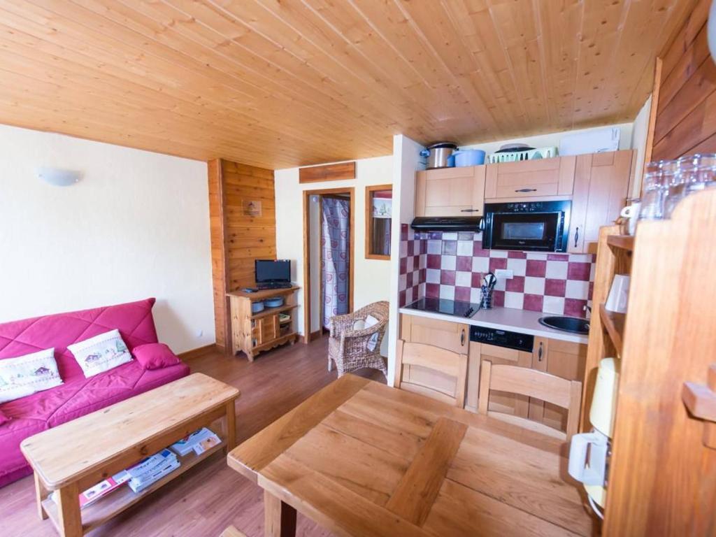 Appartement Serre Chevalier, 1 pièce, 4 personnes - FR-1-330F-119 photo 2