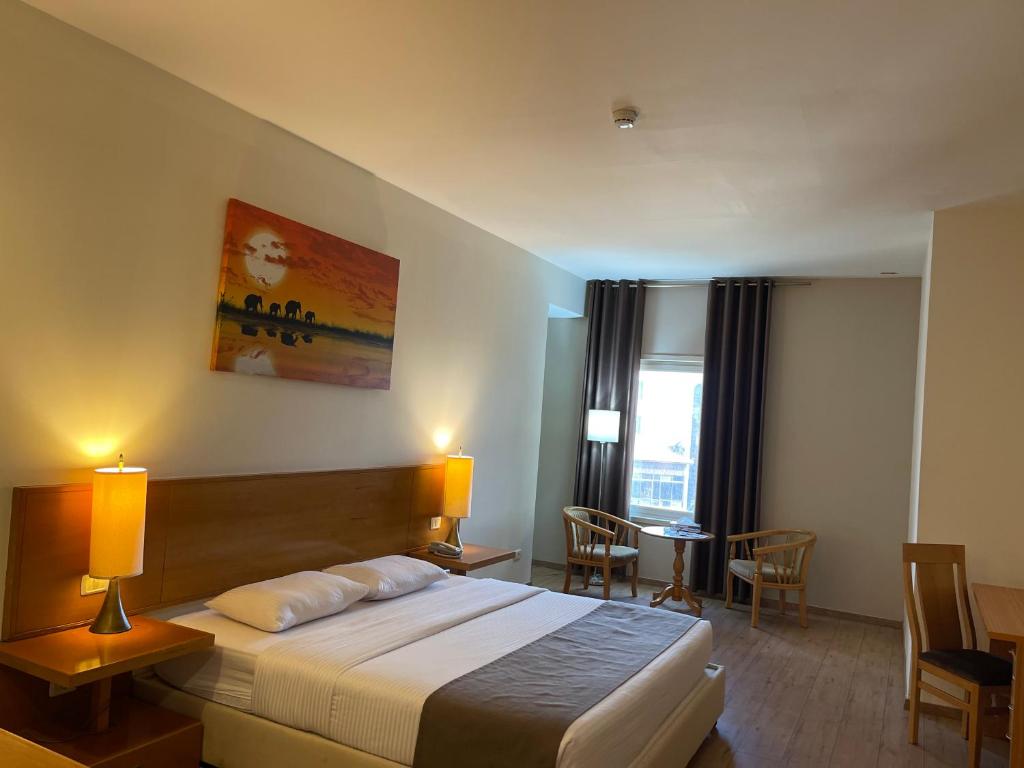 Caesar Hotel Ramallah photo 3