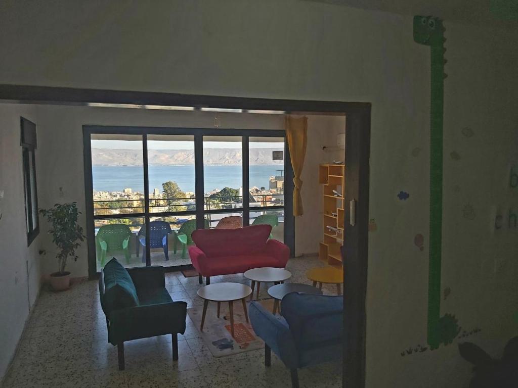 turtle guesthouse- tiberias photo 2