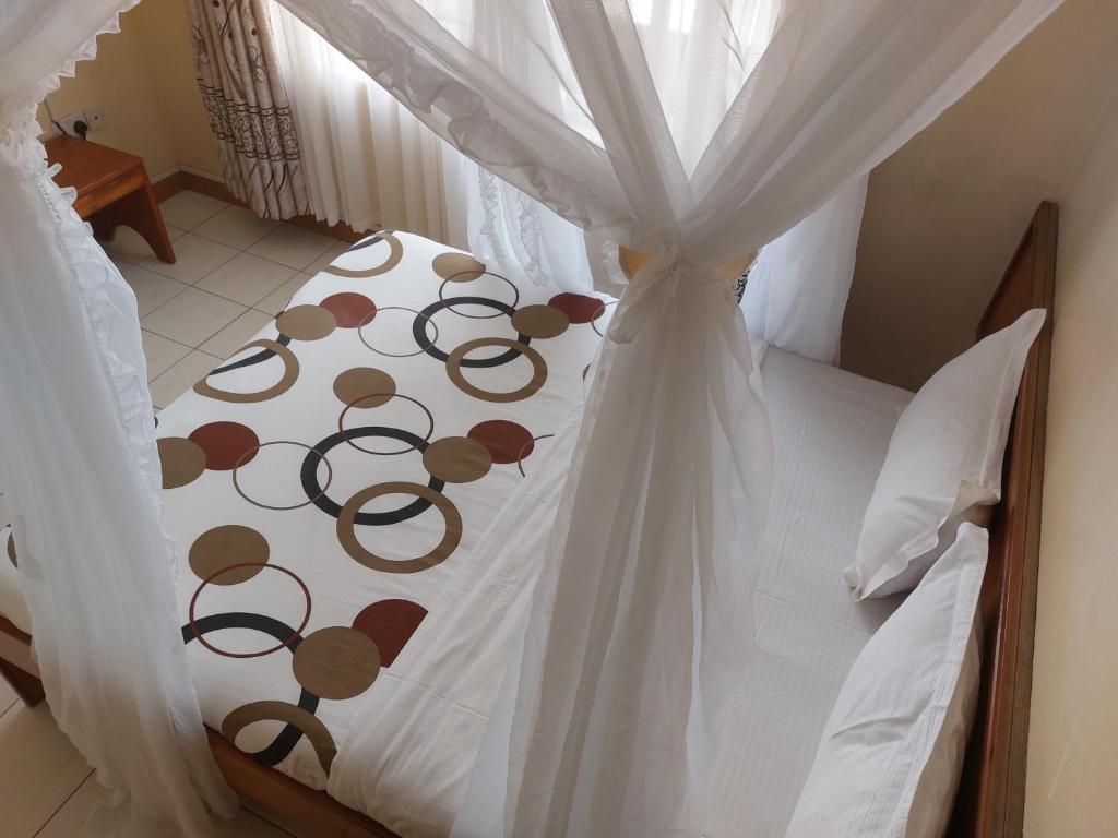 Roza Guest House Room Type - Budget Double Room