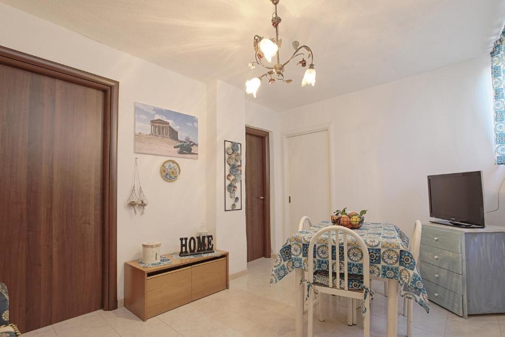 Casa Faro piano terra photo 3