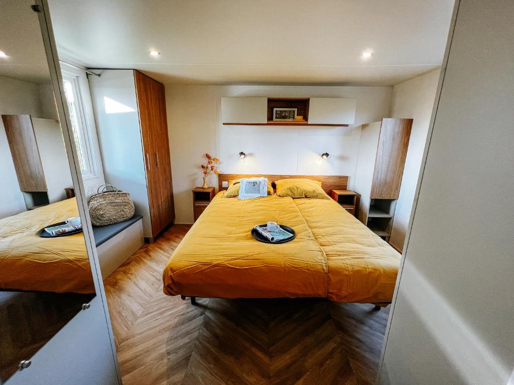 De Strandhoed Renesse, new & luxe chalet with garden en close to centrum & beach! photo 3