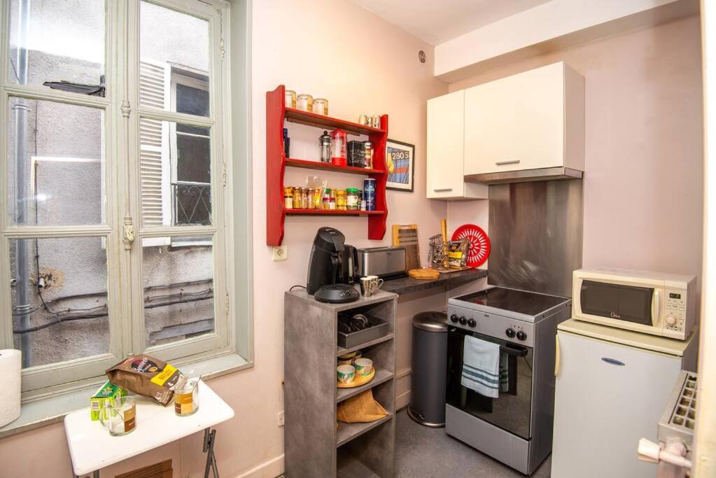 LA BELLE PIERRE - Appartement de charme très calme en Cœur de Ville photo 2