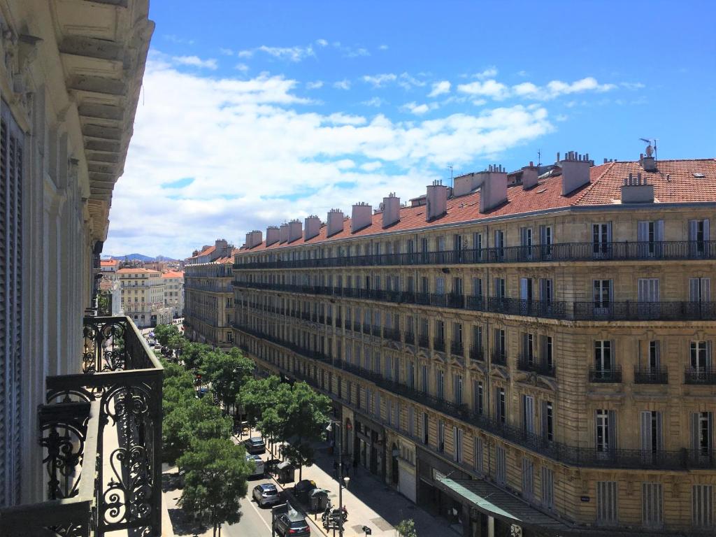 Coup de Cœur VIEUX PORT-République photo 1